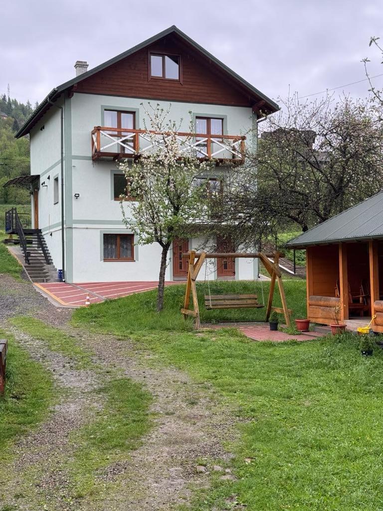 Золота Рибка Villa Slavske Buitenkant foto