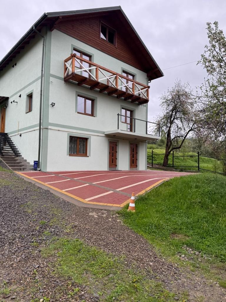 Золота Рибка Villa Slavske Buitenkant foto